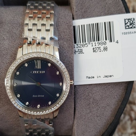 Never worn Citizens Blue Face Watch - Picture 3 of 3